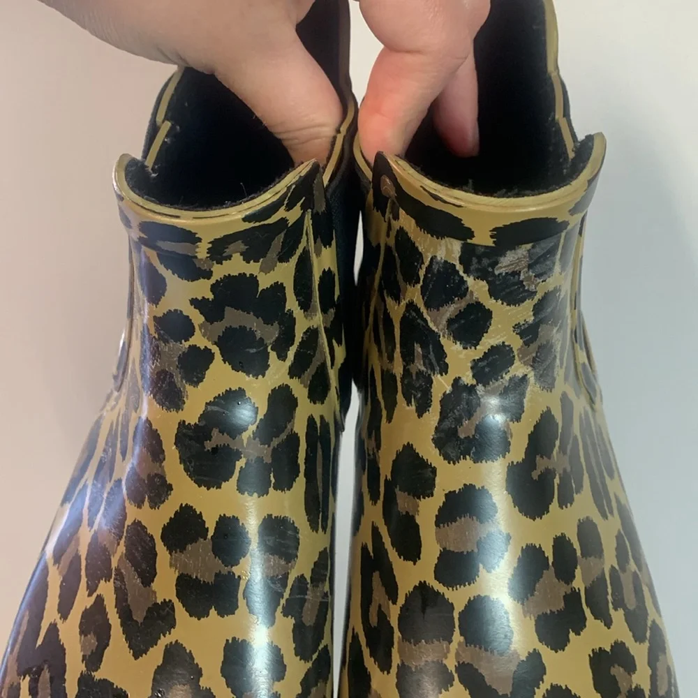 Old Navy 1” heel